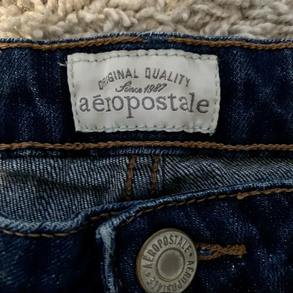 Aeropostale dark destructed Bermuda shorts size 1/2 - Picture 4 of 8